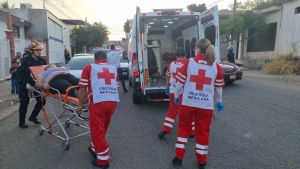 Una pareja de j&oacute;venes y un ni&ntilde;o de 7 a&ntilde;os de edad resultaron lesionados en accidente ocurrido en la colonia Buenos Aires