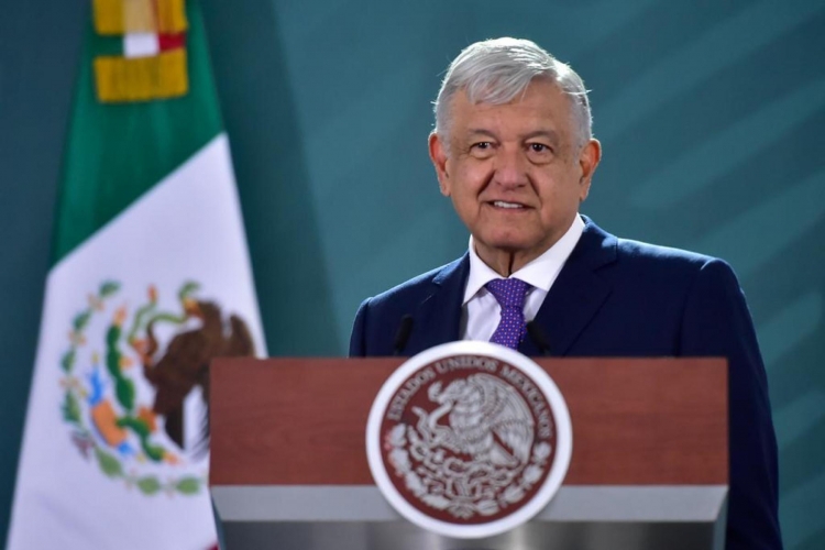&ldquo;Me considero humanista", la respuesta de AMLO al movimiento feminista