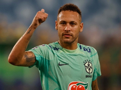 Neymar es operado con &eacute;xito de la rodilla; tambi&eacute;n lo hab&iacute;an intervenido en 2018 por una fractura en el pie