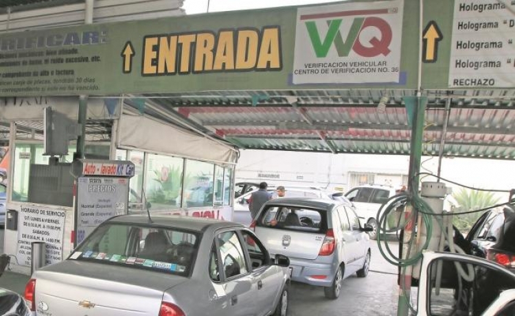 Multar&aacute;n con mil 700 pesos a quien no verifique en Quer&eacute;taro