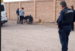 &iexcl;Sadismo! Asesinan y abandonan cuerpo semidesnudo de un hombre a lado de la carretera, en Culiac&aacute;n