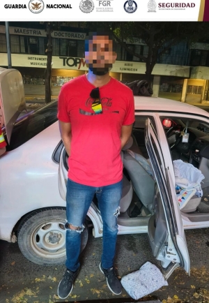 Detienen fuerzas federales a tres civiles con presunta droga
