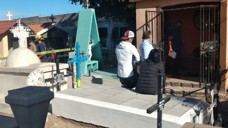 Hallan un hombre sin vida en fosa del cementerio de Bachigualato, en Culiac&aacute;n