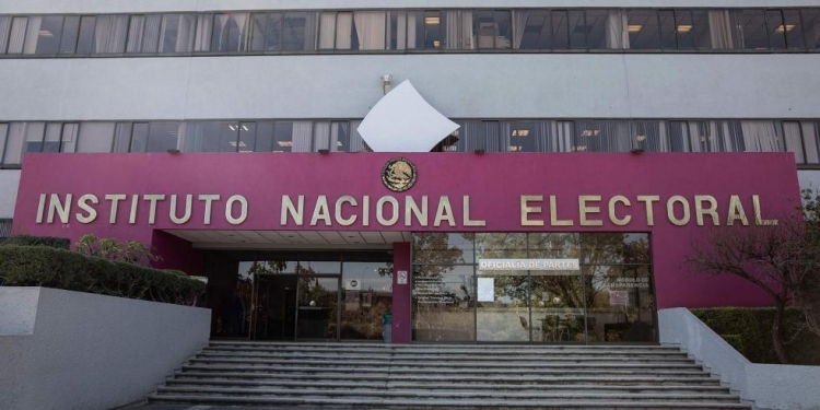 Busca AMLO quitar autonom&iacute;a al INE: Dip. Sergio Jacobo