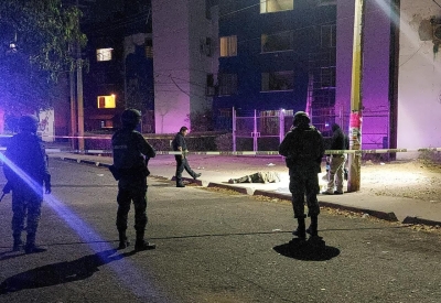 Ejecutan con un disparo en la cabeza a un hombre en el Infonavit Humaya y dejan el cuerpo a un lado de una escuela primaria