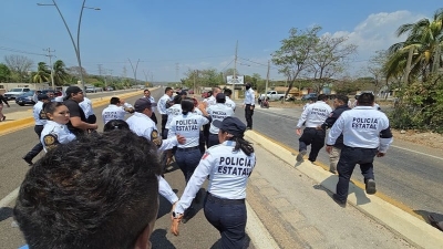 Persiste conflicto entre polic&iacute;as estatales y Gobierno de Campeche por falta de pago