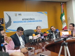 La vinculaci&oacute;n a proceso del Rector y funcionarios es ilegal y una persecuci&oacute;n pol&iacute;tica