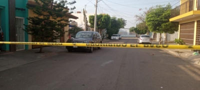 Fuerte balacera deja da&ntilde;os en veh&iacute;culos y personas lesionadas en Villas del R&iacute;o