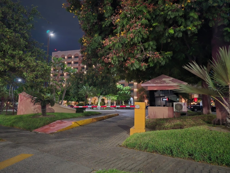 Ahomense fallece al caer de s&eacute;ptimo piso de un hotel en Culiac&aacute;n