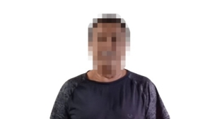 Detienen a un hombre que circulaba en un autom&oacute;vil con reporte de robo vigente