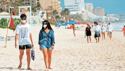 Suben contagios por covid en estados tur&iacute;sticos de M&eacute;xico