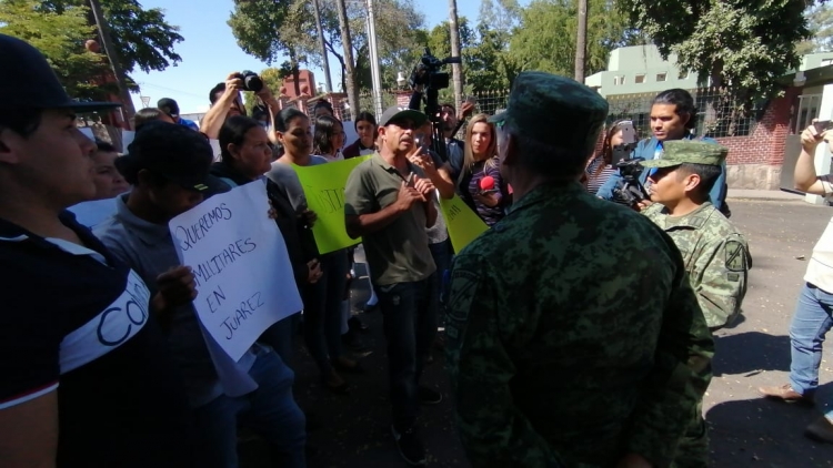&ldquo;Queremos justicia&rdquo; para Luis &Aacute;ngel, claman vecinos de Villa Ju&aacute;rez