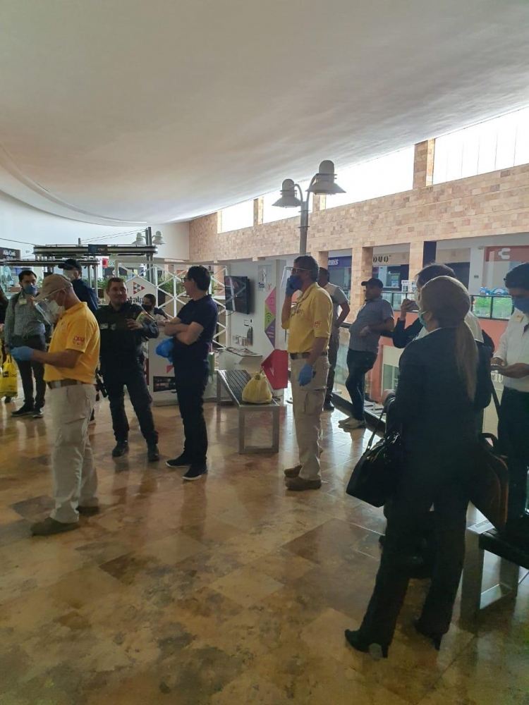 Clausura PC entradas de Forum y de Coppel