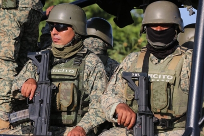 Un hombre salva su vida al refugiarse en la Novena Zona Militar