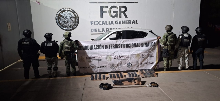 Grupo Interinstitucional asegura un veh&iacute;culo, un arma de fuego y municiones