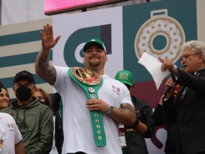 Andy Ruiz pelear&aacute; el 4 de septiembre; &lsquo;va para toda la raza&rsquo;