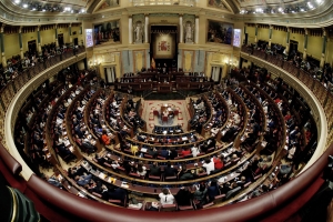 Espa&ntilde;a avala la eutanasia; ampl&iacute;an derechos