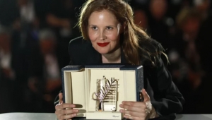 La francesa Triet gana la Palma de Oro del Festival de Cannes, con "Anatom&iacute;a de una ca&iacute;da"