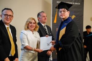 Egresa una nueva generaci&oacute;n de profesionales de la Educaci&oacute;n en la UAS; 70 nuevos docentes