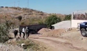 En charco de agua dejan asesinado a un hombre en Las Coloradas, Culiac&aacute;n