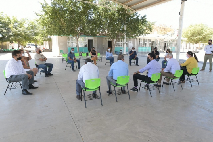 Listos para vacunarse m&aacute;s de 60 mil trabajadores del sector educativo