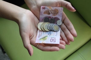La COPARMEX Propone un salario m&iacute;nimo de entre 128 y 135 pesos para 2021