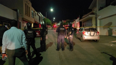 Sobrevive la hija a un ataque a balazos en el fraccionamiento Colinas del Rey; su padre muri&oacute;