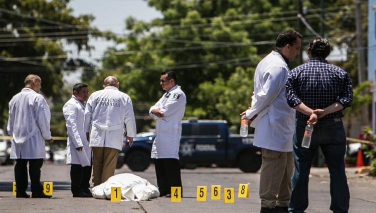 Ocupan peritos, agentes del MP e investigadores en la Fiscal&iacute;a del Estado