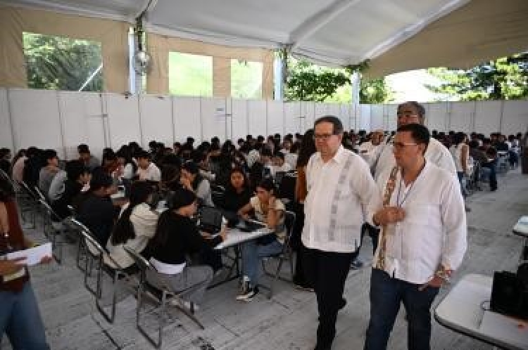 Rector de la UNAM admite errores institucionales y trampas en el examen de admisi&oacute;n; se repite la prueba, ahora en 4 sedes presenciales distintas