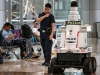 Singapur desplegar&aacute; escuadr&oacute;n de 'polic&iacute;as robots' para patrullar las calles