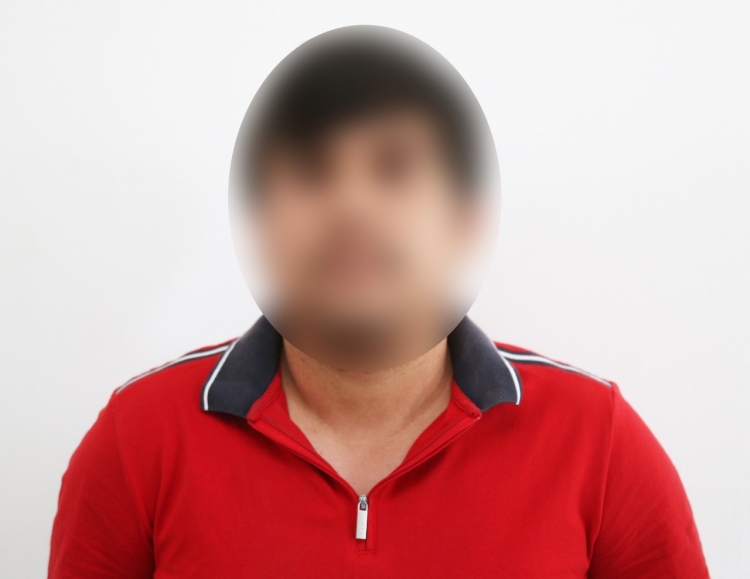 Polic&iacute;a Estatal detiene a hombre que presuntamente intent&oacute; ingresar 50 mil pesos al penal de Aguaruto