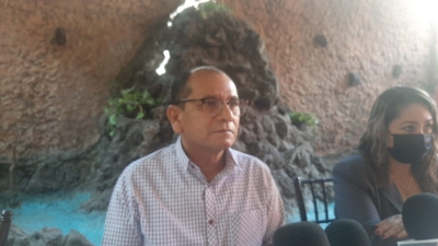 Por su soberbia, alcalde Estrada cava su propio fin politico: Abogados
