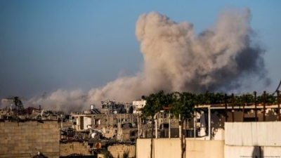 Ataque israel&iacute; mata a 20 personas en una escuela de Gaza