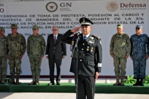 Gobernador Rocha acude a toma de protesta de Julices Juli&aacute;n Gonz&aacute;lez, como nuevo Coordinador de la Guardia Nacional en Sinaloa