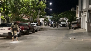 Un gatillero abatido y cinco detenidos deja operativo en Espacios Barcelona en Culiac&aacute;n