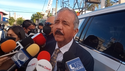 Advierte el Alcalde JEF que no aplicar&aacute; el descuento del agua a pensionados y discapacitados