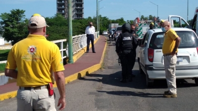 Mar&iacute;a decide tirarse al r&iacute;o para acabar con el acoso de su ex esposo