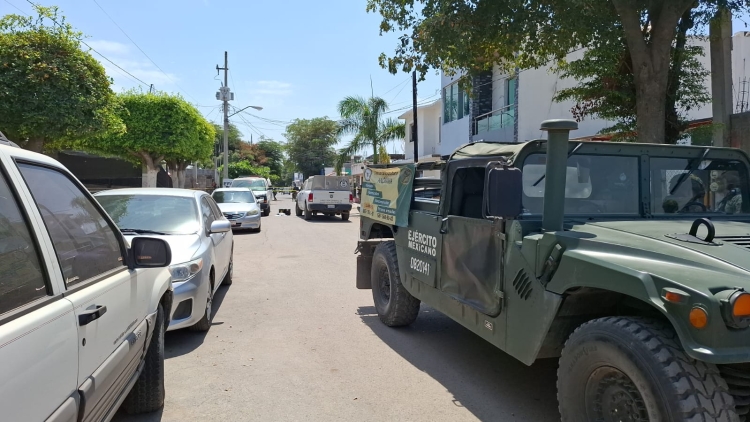 Hombre es asesinado a balazos en una casa en la colonia Santa Roc&iacute;o en Culiac&aacute;n