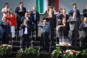 Con acusaciones en su contra y la presencia inesperada de Gobernaci&oacute;n, el INE arranca el proceso electoral 2027