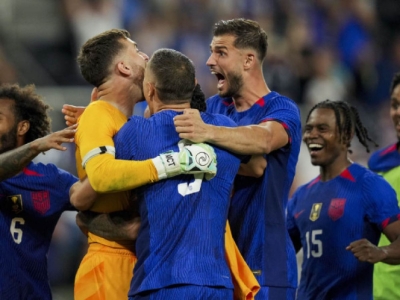 Estados Unidos gana en penales a Canad&aacute; y avanza a Semifinales de Copa Oro