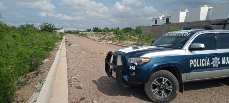 Encuentran a un hombre emplayado en Punta Azul