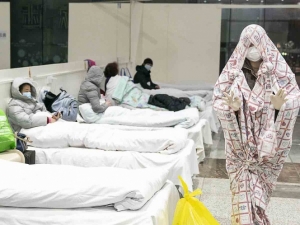Muere el primer extranjero por coronavirus y van 722 muertos en China
