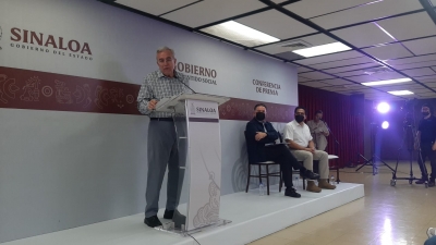 &iexcl;Jal&oacute;n de orejas! Reprende gobernador a Protecci&oacute;n Civil y SEPyC por aviso tard&iacute;o de suspensi&oacute;n de clases