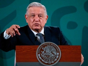 Pondr&aacute; L&oacute;pez Obrador a exgobernadores y dirigentes partidistas en embajadas