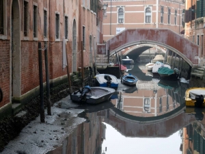Canales de Venecia est&aacute;n sin agua y temen nueva sequ&iacute;a en Italia