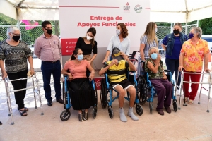 Levantan bandera blanca en equipamiento de espacios de alimentaci&oacute;n en Salvador Alvarado