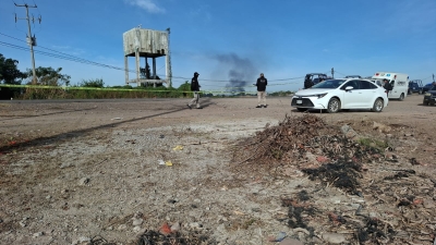 Un hombre es hallado asesinado a balazos a un costado de la carretera Villa Ju&aacute;rez-Las Puentes, en Navolato