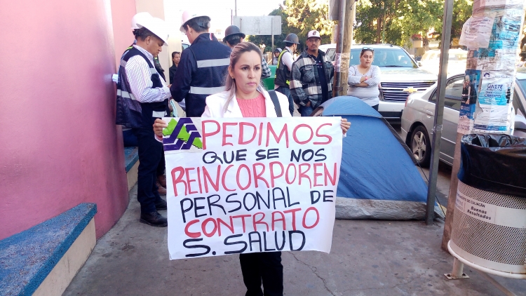 M&aacute;s de 200 trabajadores del Seguro Popular fueron despedidos y no han sido liquidados