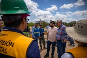 Al supervisar avances del Malec&oacute;n Margen Izquierdo, Gobernador Rocha Moya afirma que la obra dar&aacute; mejor calidad de vida a Culiac&aacute;n
