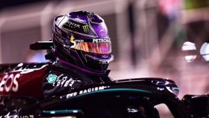 El piloto de F1 Lewis Hamilton dio positivo a Covid
